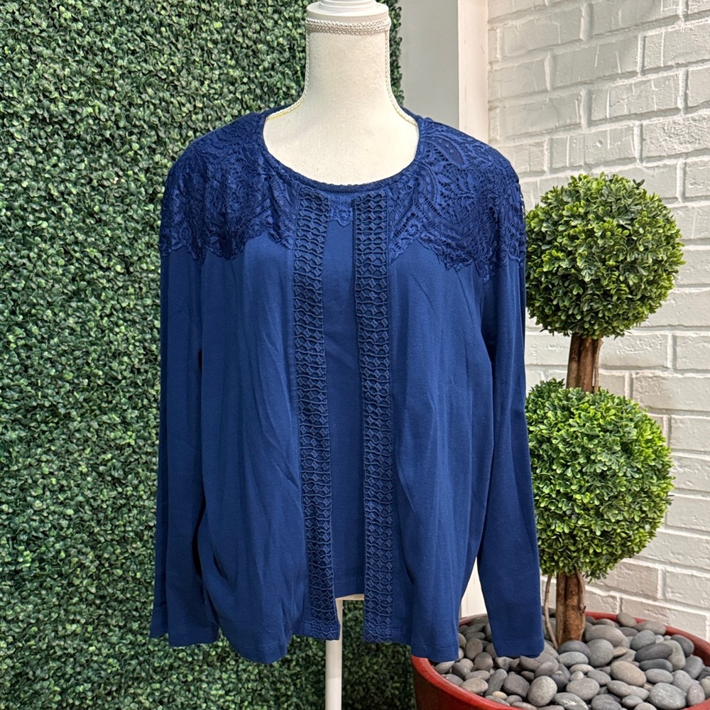 Blair size XL 2 piece Elegant Navy blue  Lace Trim Women's Top and cardigan